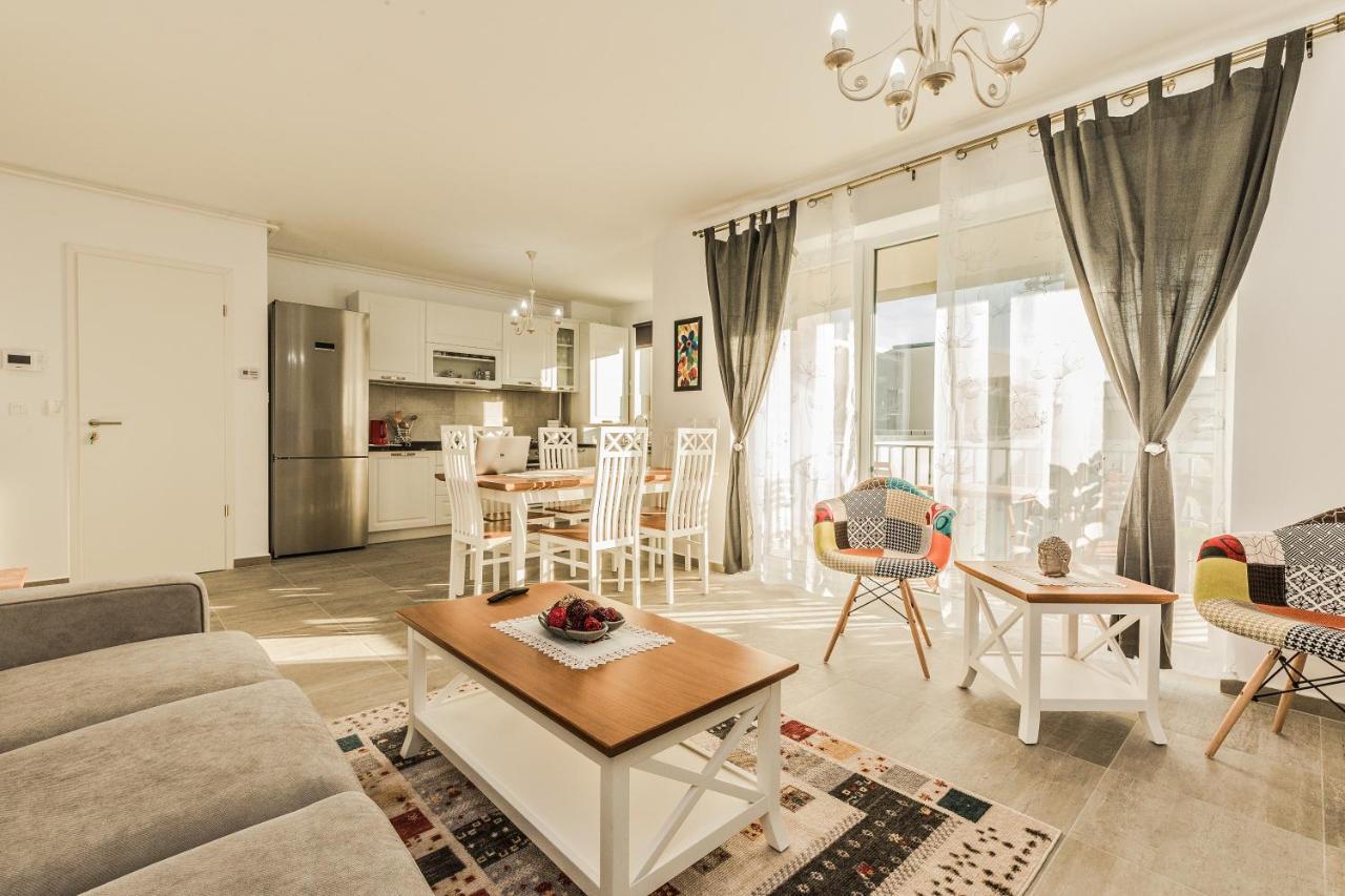 Elegant Sophia'S Apartment Braşov Eksteriør bilde